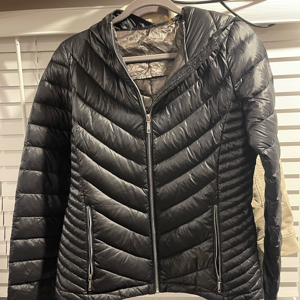Calvin Klein Women's Size S Puffer Packable Water Resistant Lightweight Jacket